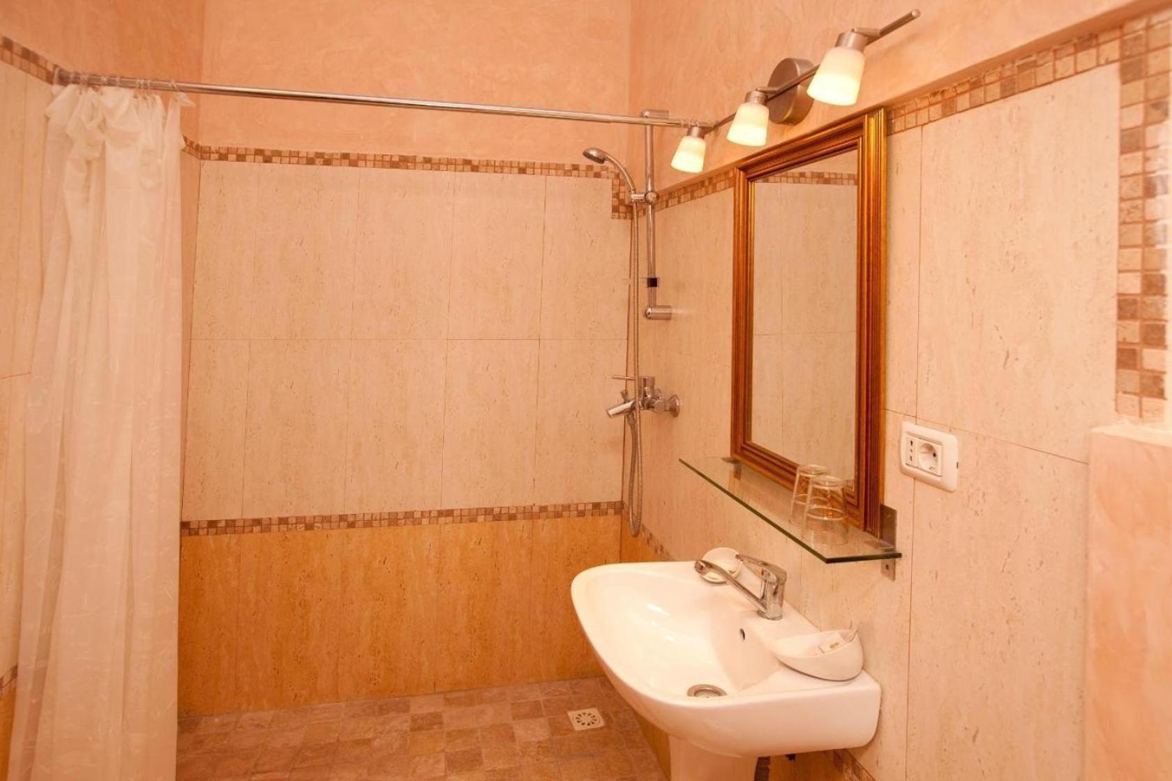 Pension Dinu Residence Timisoara Luaran gambar